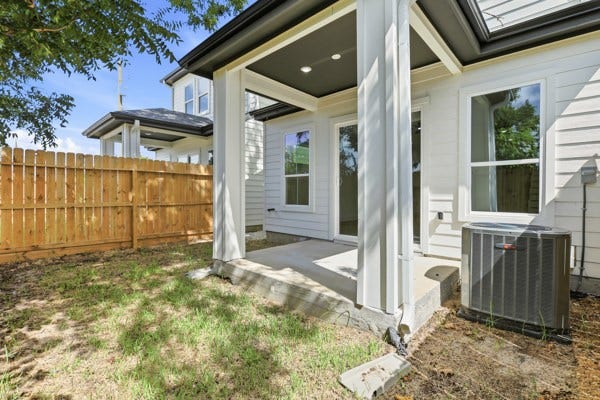 106 Luetta Street, Houston, TX 77076 106 Luetta Street, Houston, TX 77076