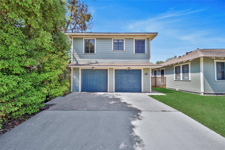 Property photo for 216 1/2 Munford Street, Houston, TX