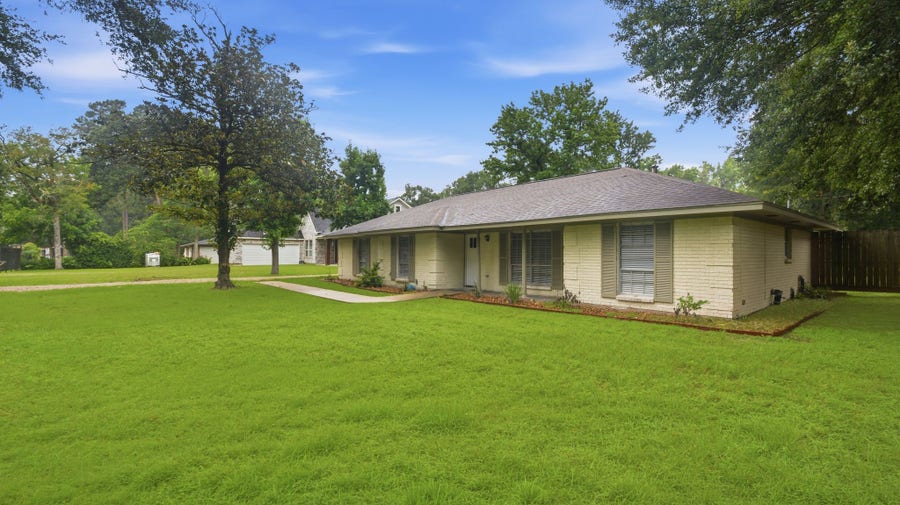 Property photo for 1511 Sungail Drive, Spring, TX