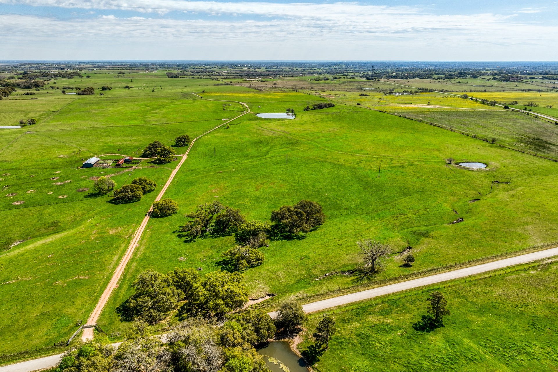 9502 Seward Plantation Road, Brenham, TX 77833 9502 Seward Plantation Road, Brenham, TX 77833