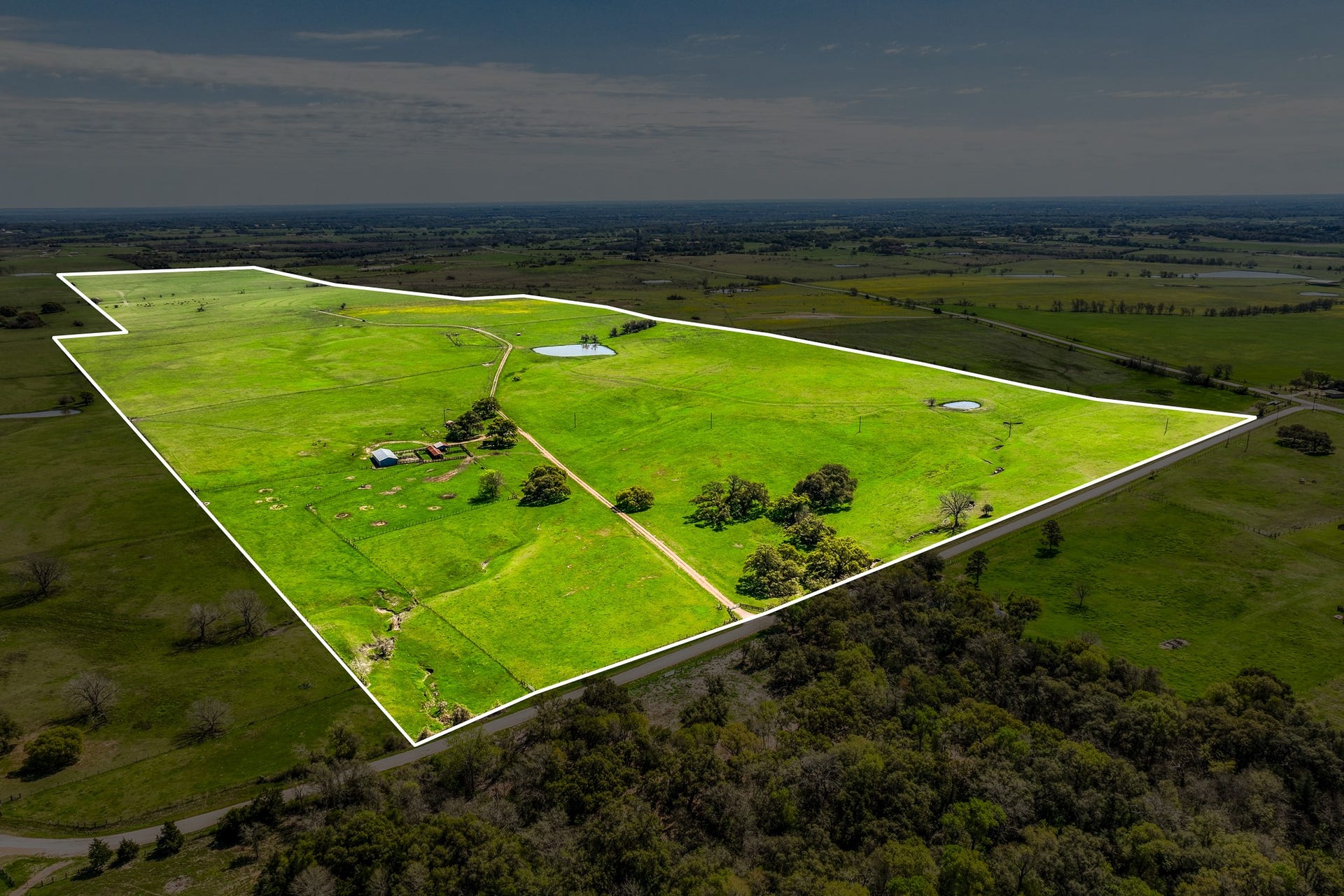 9502 Seward Plantation Road, Brenham, TX 77833 9502 Seward Plantation Road, Brenham, TX 77833