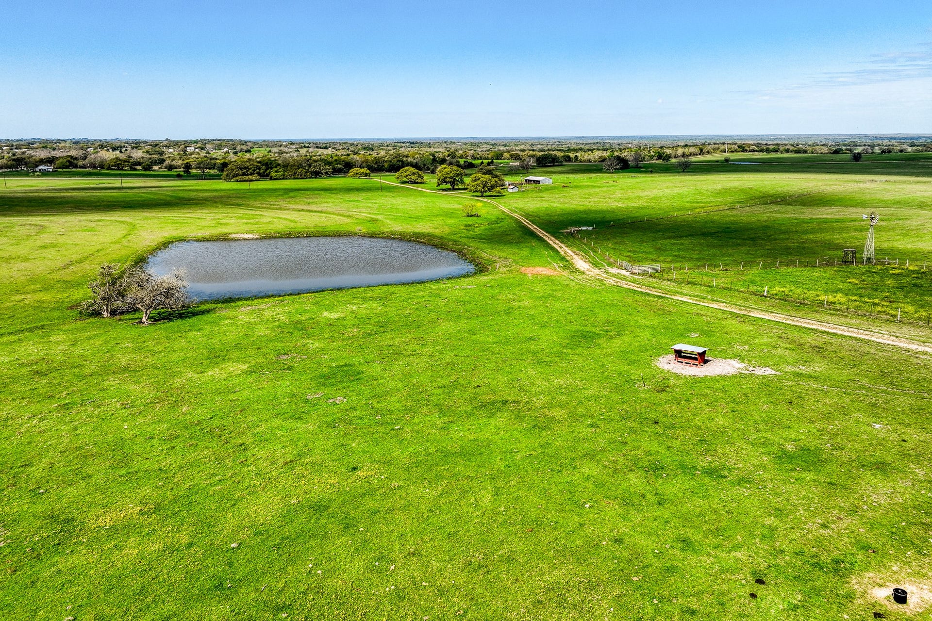 9502 Seward Plantation Road, Brenham, TX 77833 9502 Seward Plantation Road, Brenham, TX 77833