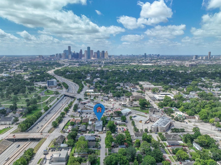 Property photo for 601 Cottage Street, Houston, TX