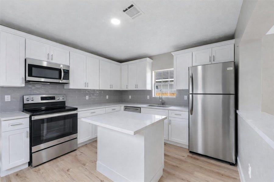 Property photo for 219 E James Street, Baytown, TX