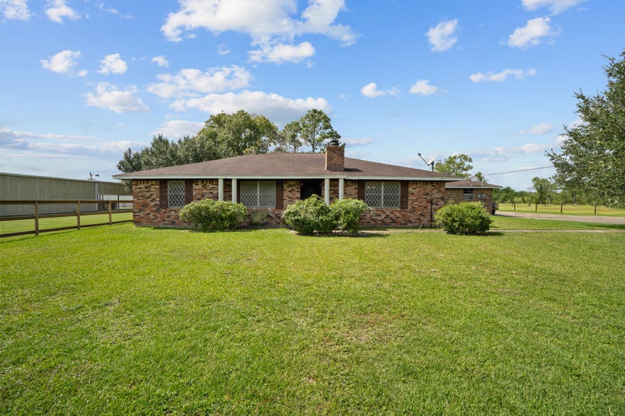 Property photo for 8218 Avenue M, Santa Fe, TX