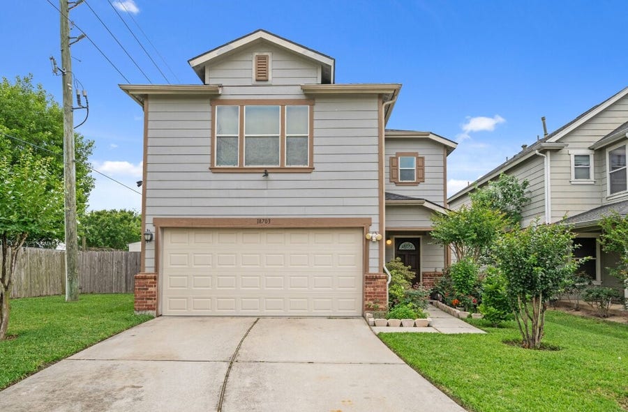 Property photo for 18703 Remington Park Drive, Houston, TX