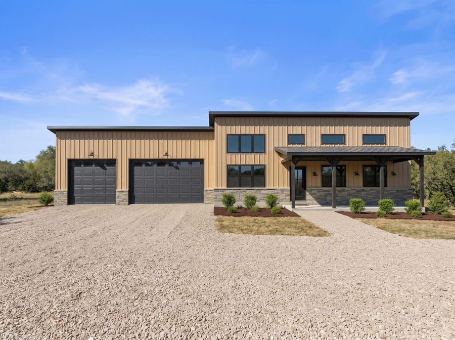 Property photo for 1008 Cottonwood Bend Lane, Waller, TX