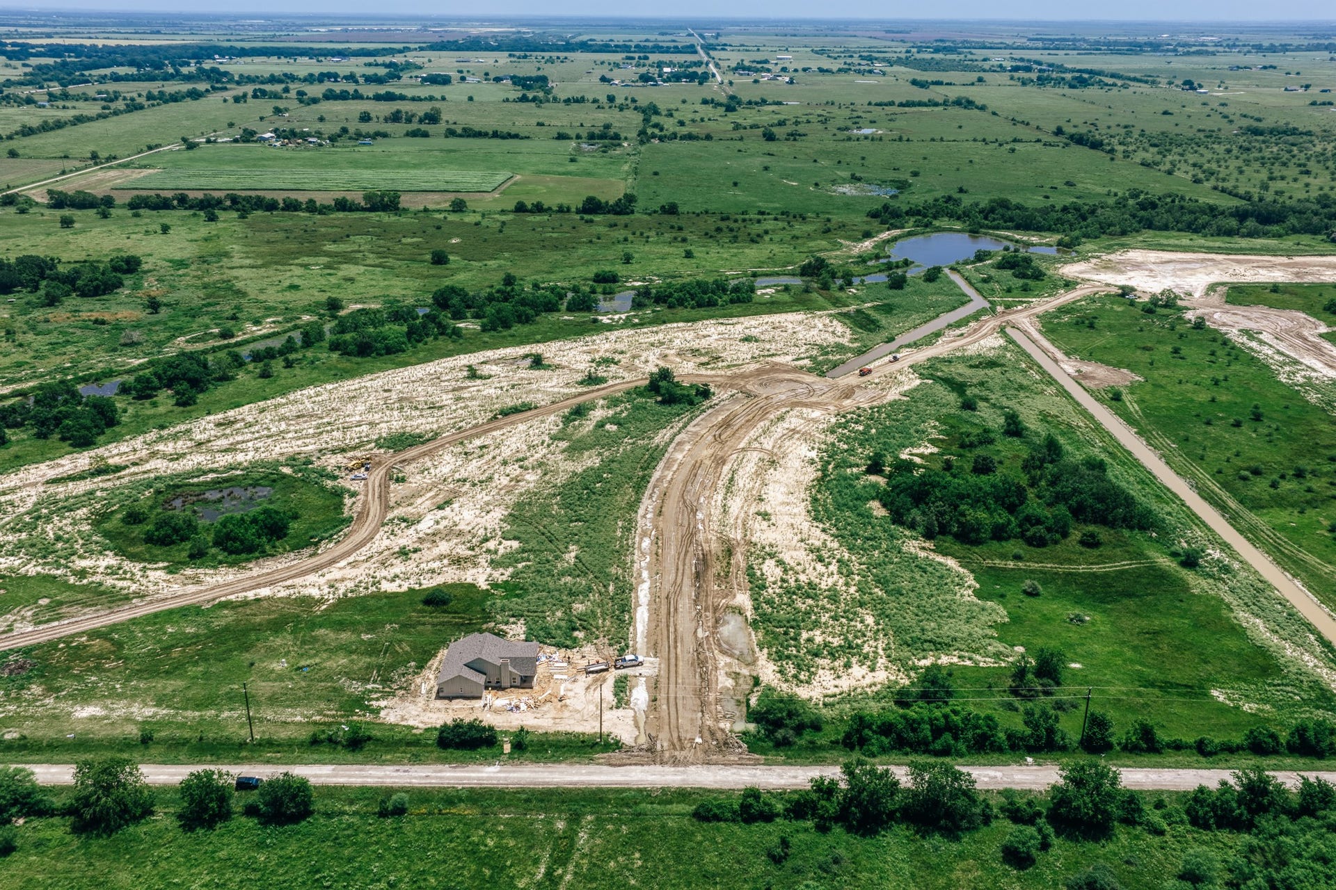 1008 Cottonwood Bend Lane, Waller, TX 77484 1008 Cottonwood Bend Lane, Waller, TX 77484
