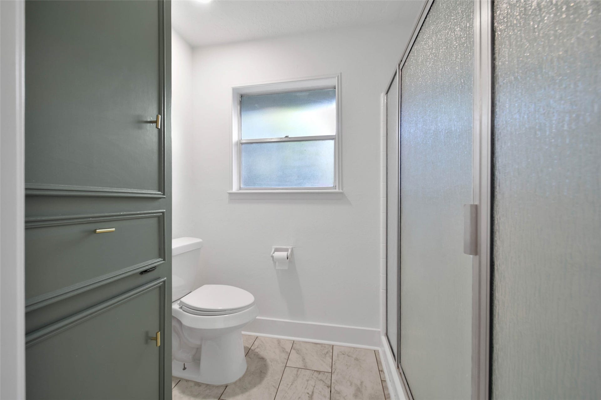 79 Tubac Street, Conroe, TX 77304