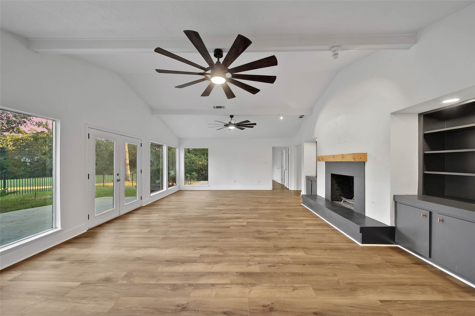 79 Tubac Street, Conroe, TX 77304