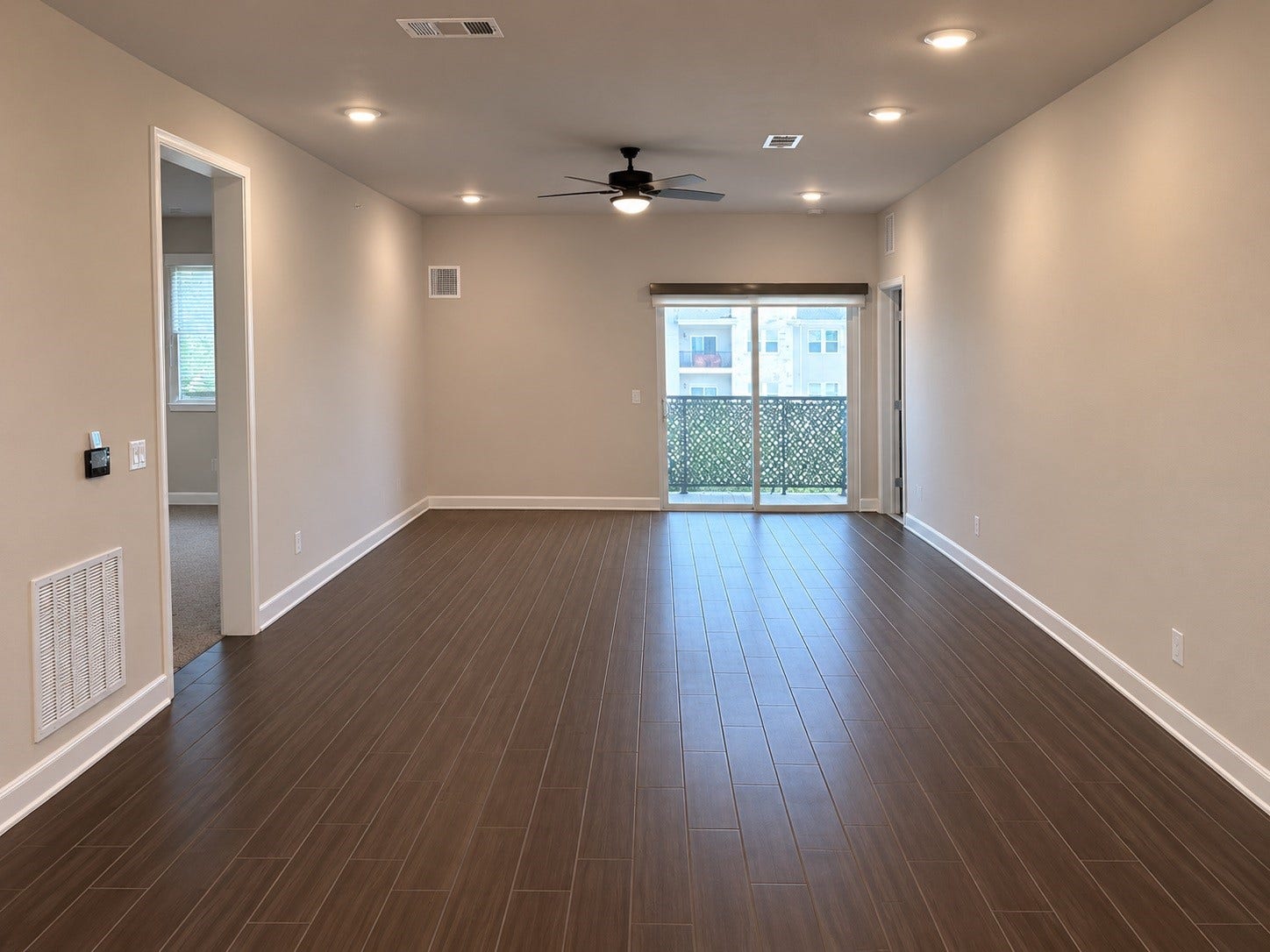 6804 Westview Drive, #3401, Houston, TX 77055 6804 Westview Drive, #3401, Houston, TX 77055