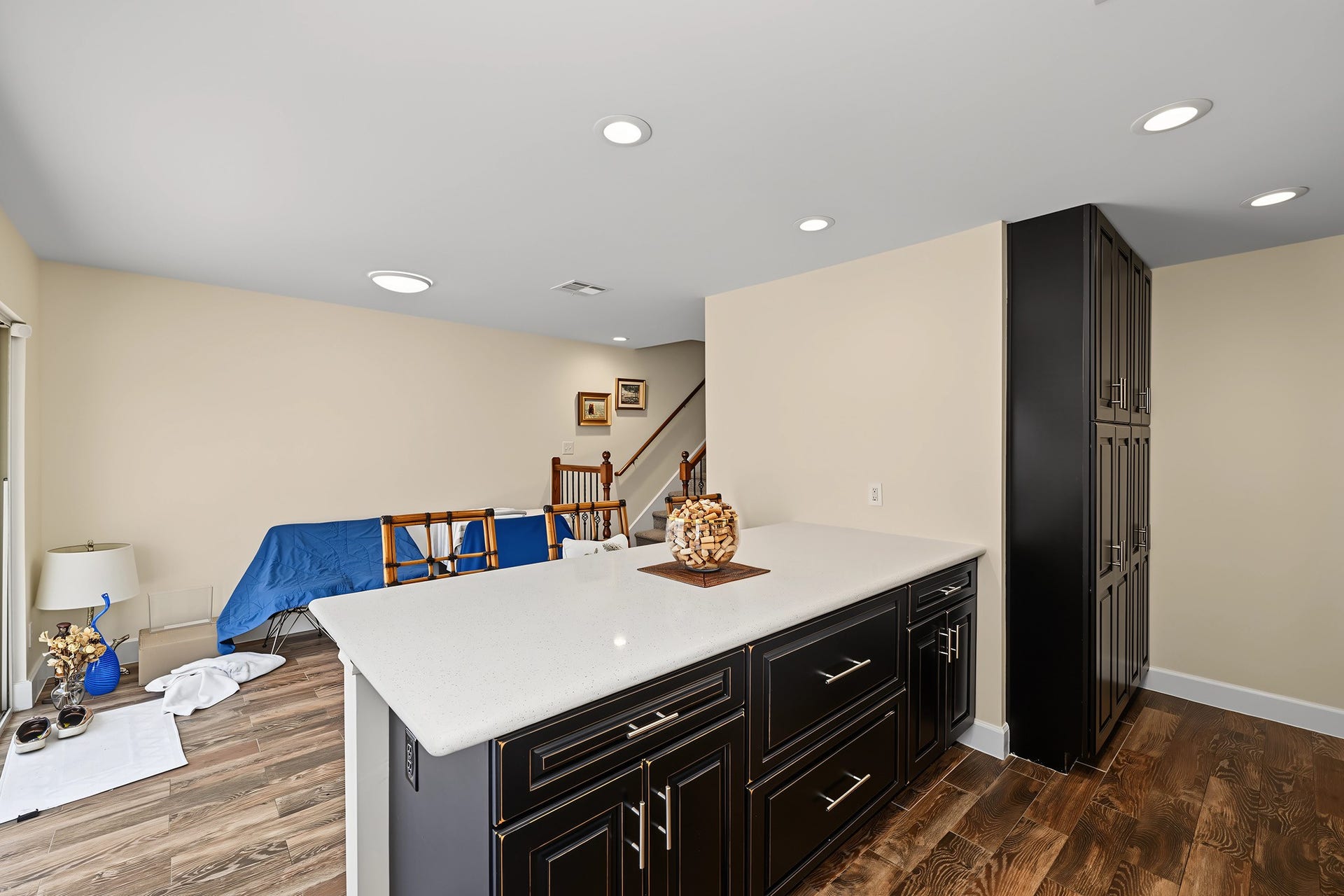 5879 Valley Forge Drive, #107, Houston, TX 77057 Additional kitchen view looking towards the dining area.