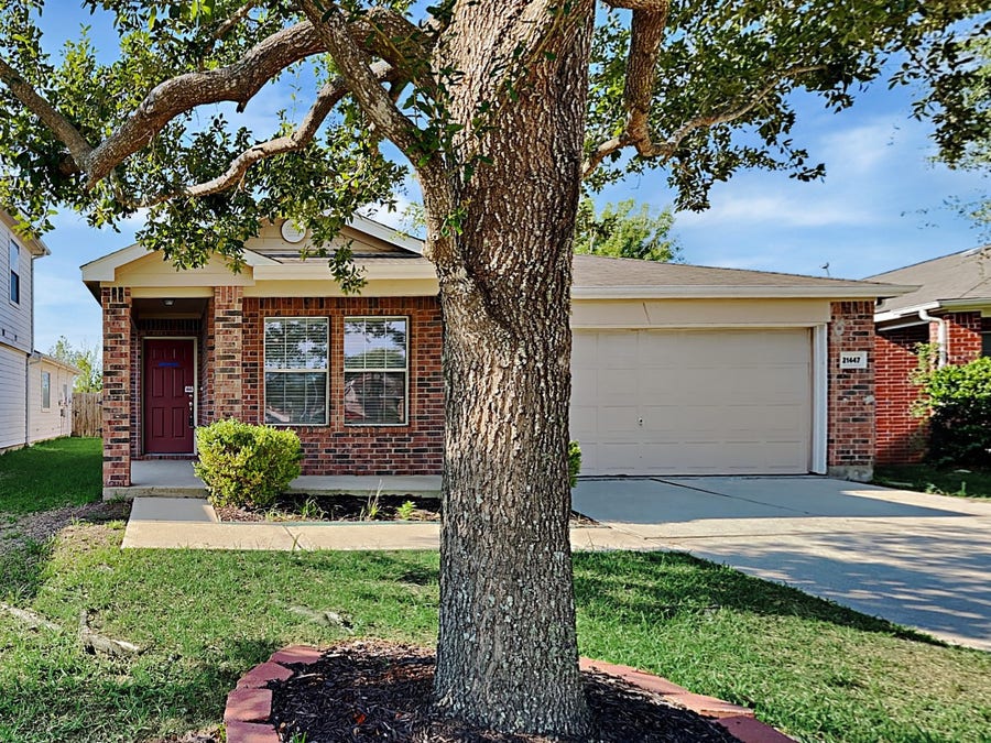 Property photo for 21447 Hannover Grove Lane, Katy, TX