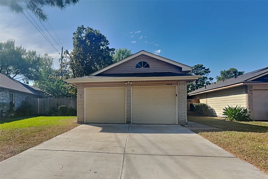 Property photo for 9115 Golden Sunshine Drive, Houston, TX