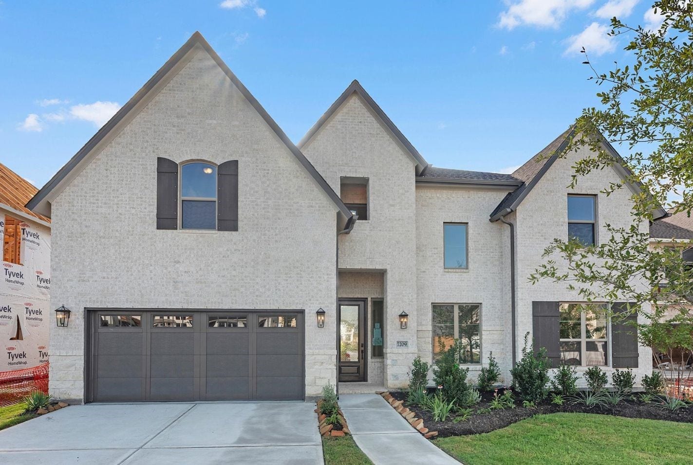 7209 Texas Wrangler Drive, League City, TX 77546 Move-In Ready! Westin Homes | Carter IX New Construction.