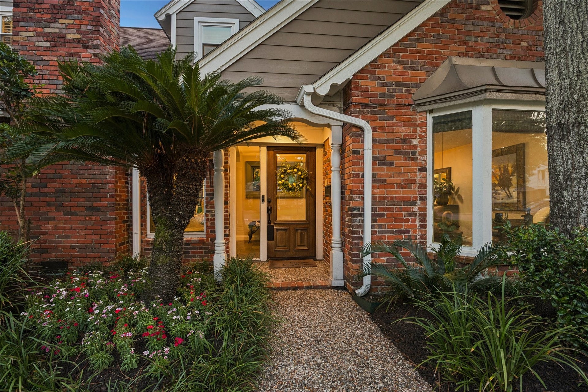 13723 Taylorcrest Road, Houston, TX 77079 13723 Taylorcrest Road, Houston, TX 77079
