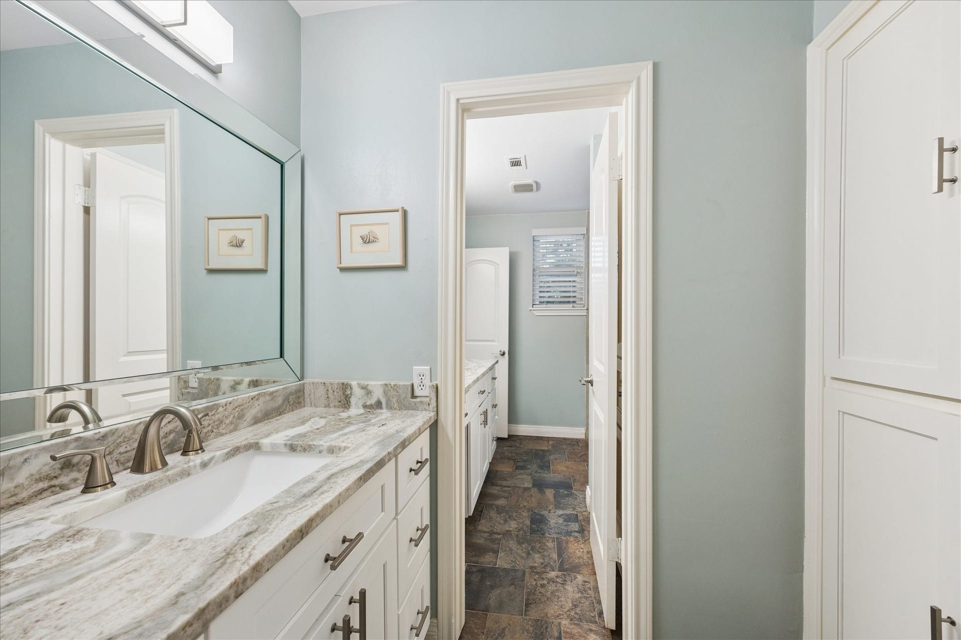13723 Taylorcrest Road, Houston, TX 77079 13723 Taylorcrest Road, Houston, TX 77079