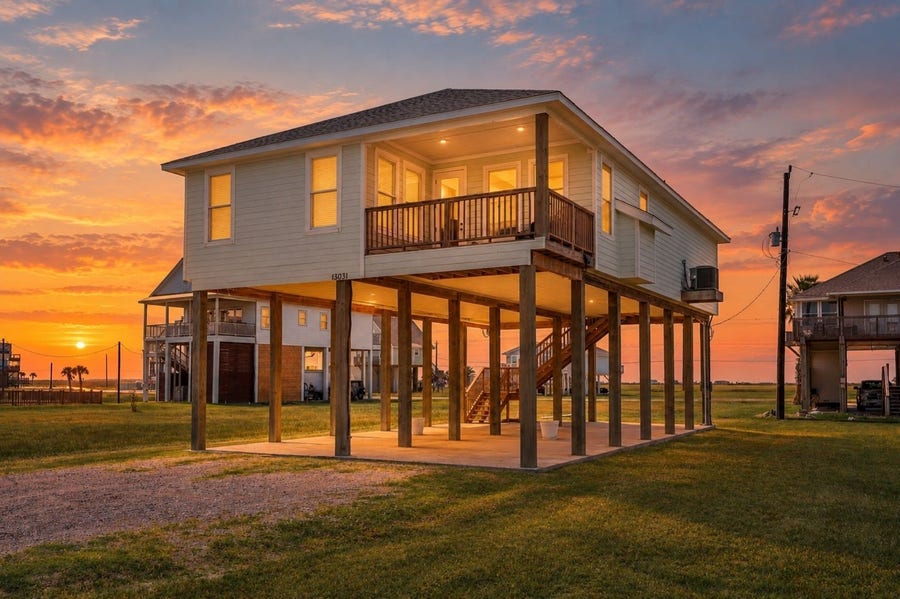 Property photo for 13031 Coronado Dr, Freeport, TX