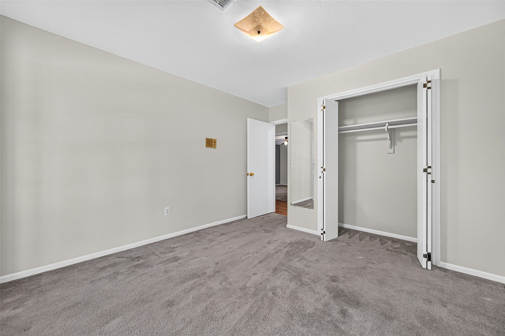 25702 Timber Lakes Drive, Spring, TX 77380 Bedroom