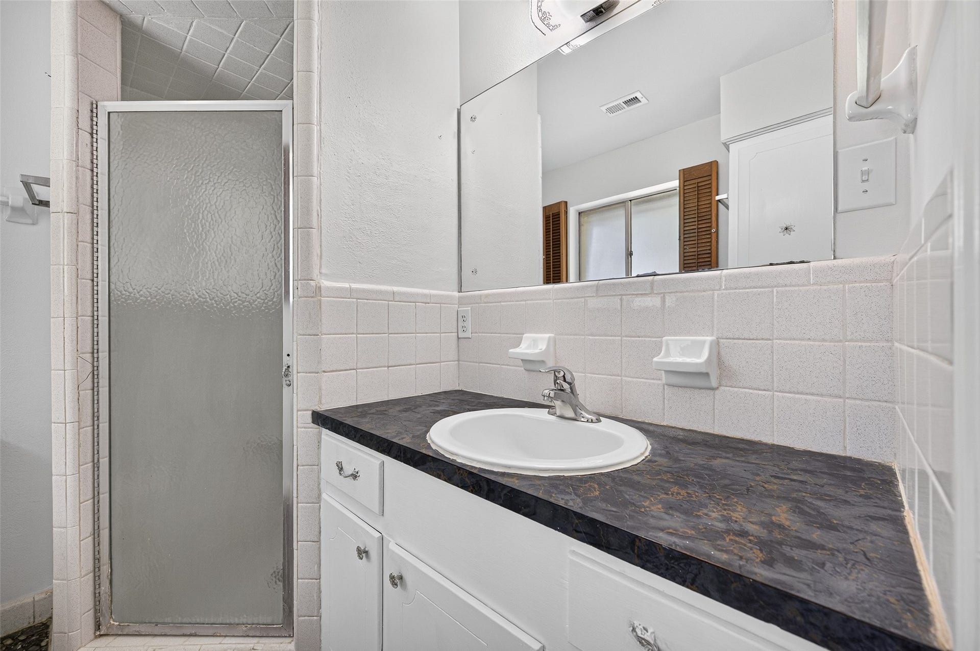25702 Timber Lakes Drive, Spring, TX 77380 Master Bath