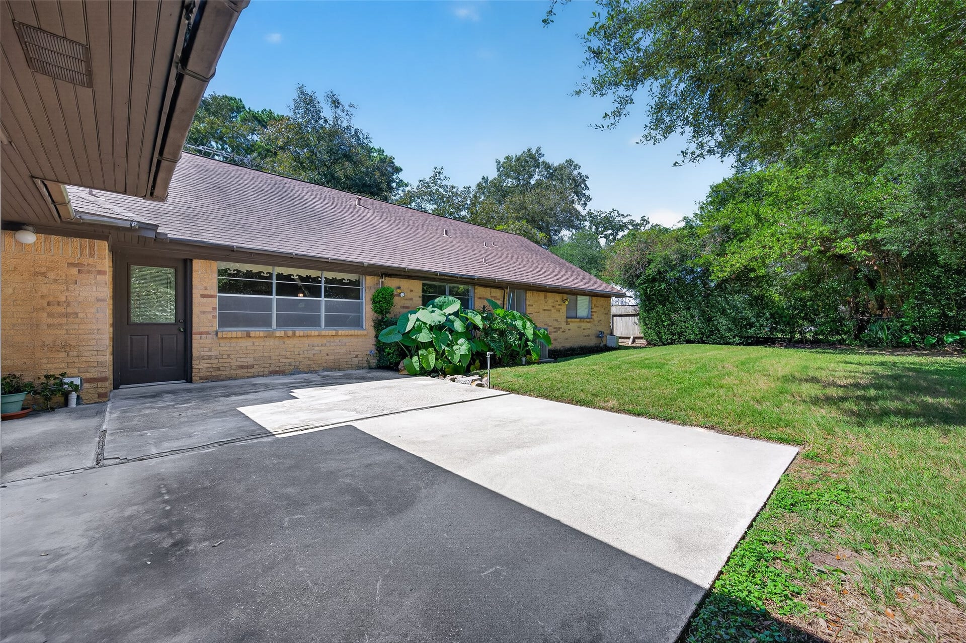 25702 Timber Lakes Drive, Spring, TX 77380 Patio