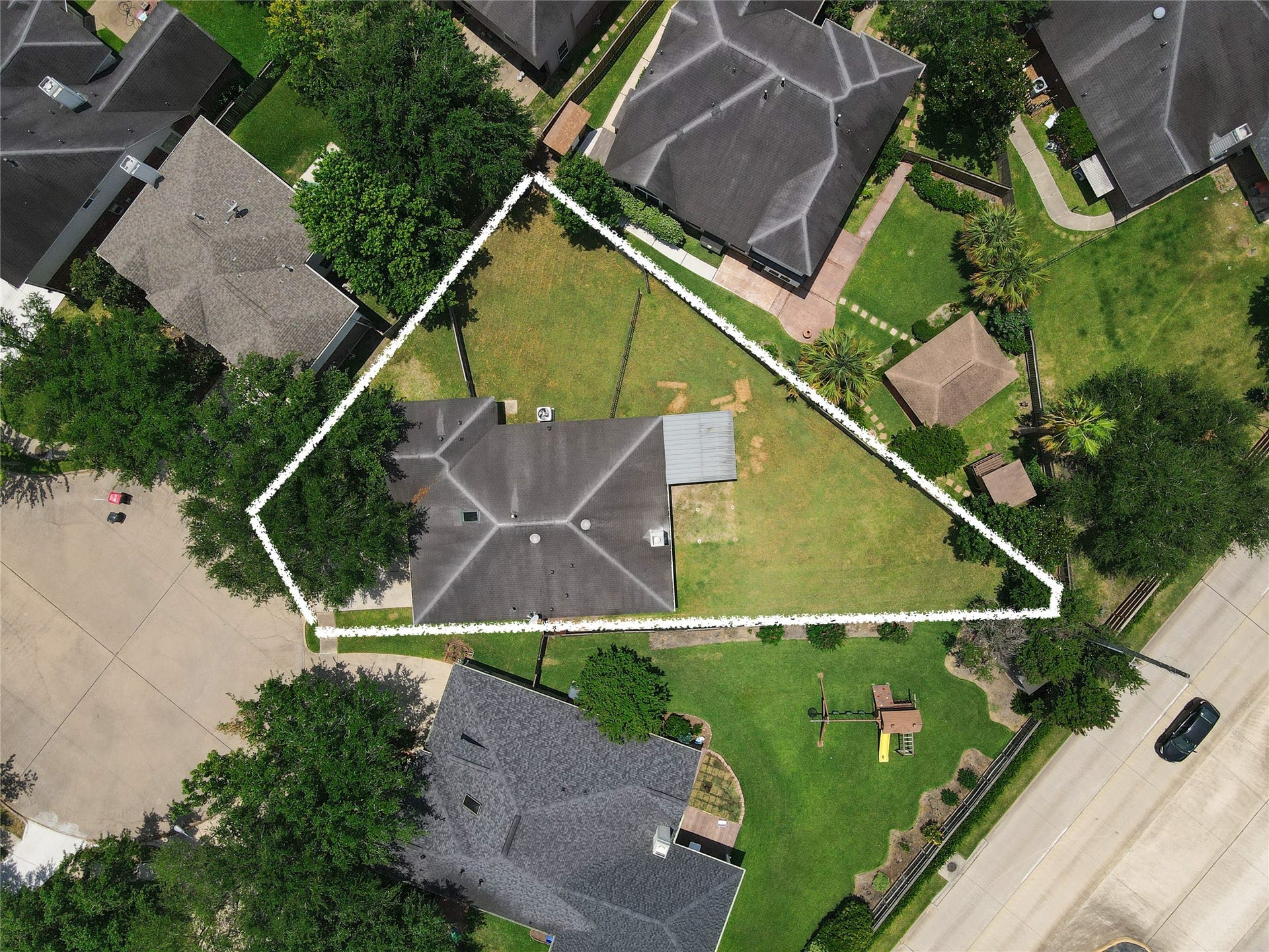 4931 Lake Catherine Court, Richmond, TX 77407 The outdoor living possibilities are endless!