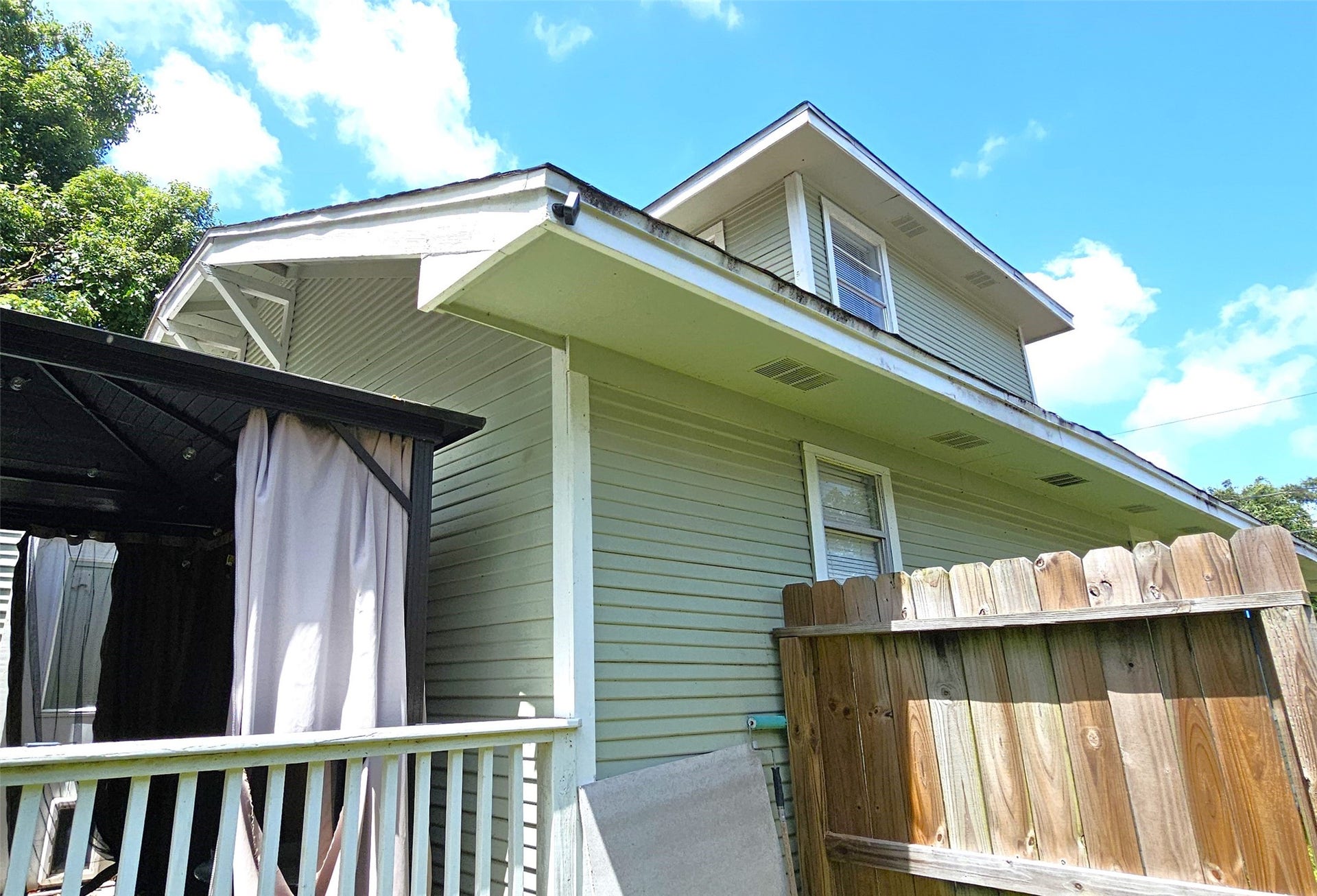 219A Texas Avenue, Bacliff, TX 77518 219A Texas Avenue, Bacliff, TX 77518