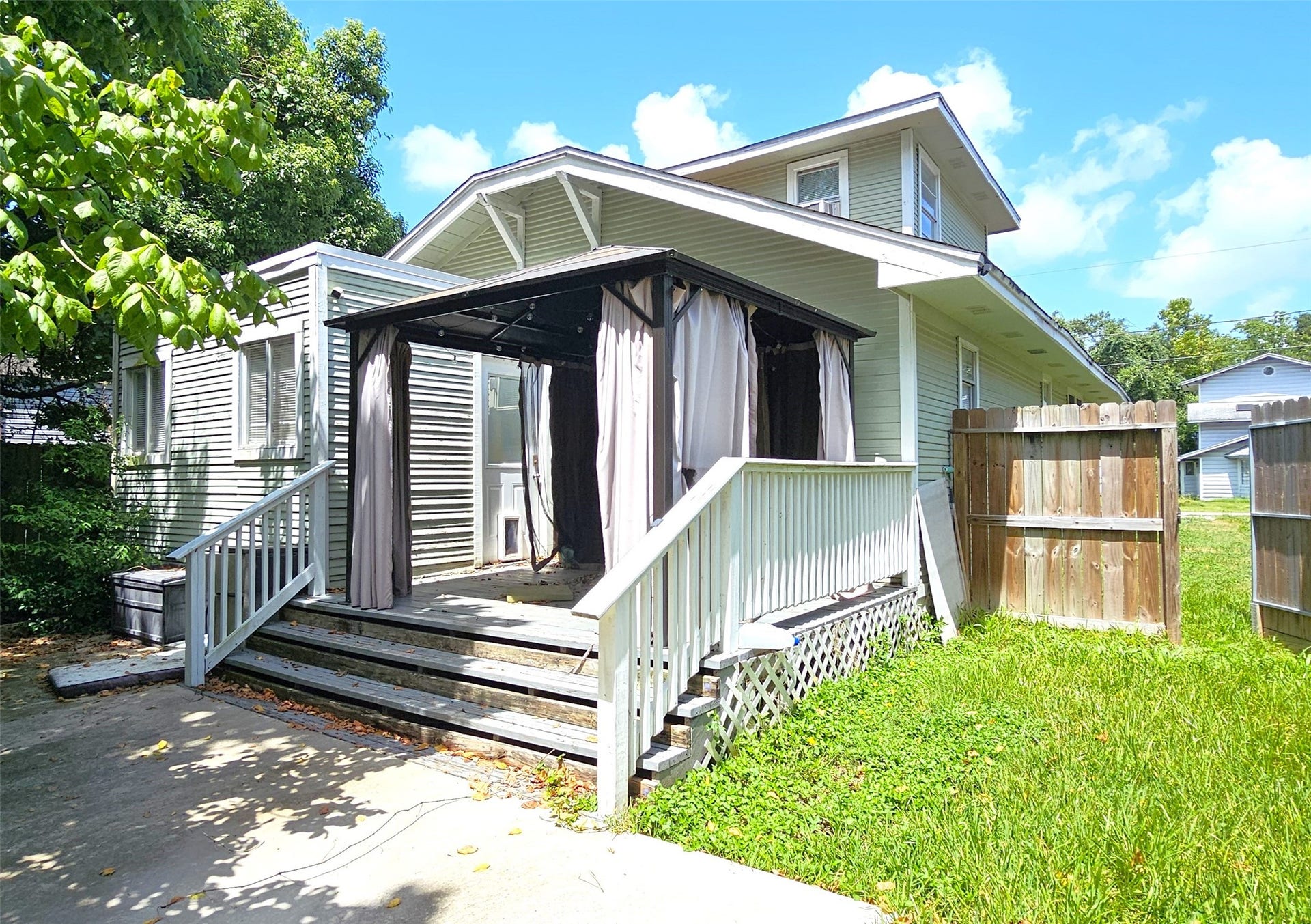 219A Texas Avenue, Bacliff, TX 77518 219A Texas Avenue, Bacliff, TX 77518