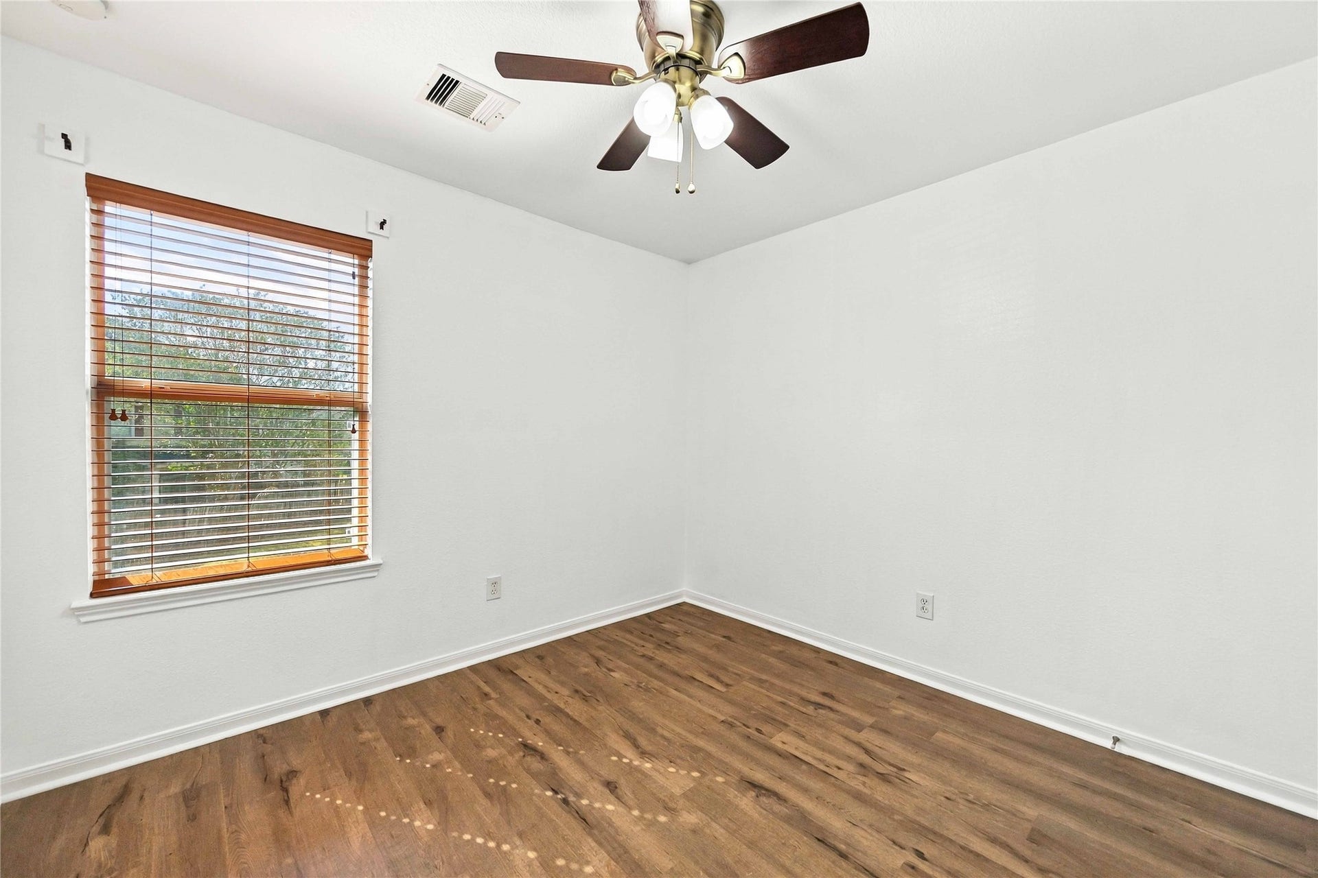 13131 Lawsons Creek Lane, Houston, TX 77072