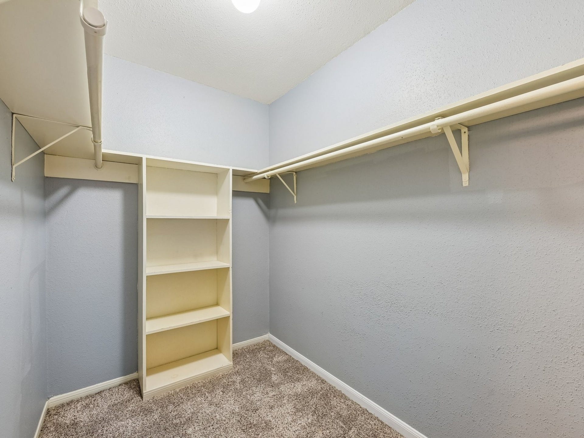 1516 Bay Area Boulevard, #Q11, Houston, TX 77058 1516 Bay Area Boulevard, #Q11, Houston, TX 77058