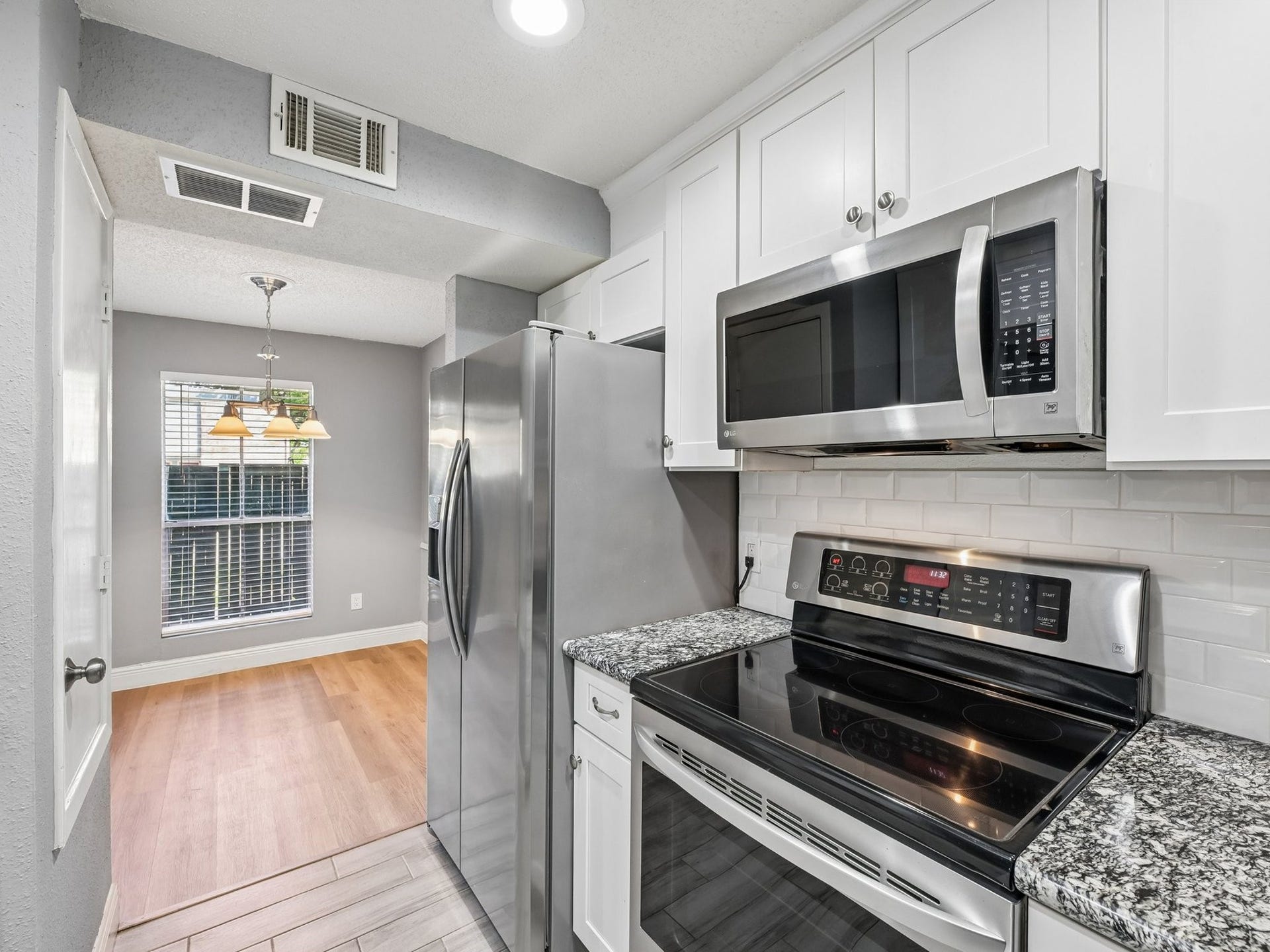 1516 Bay Area Boulevard, #Q11, Houston, TX 77058 1516 Bay Area Boulevard, #Q11, Houston, TX 77058