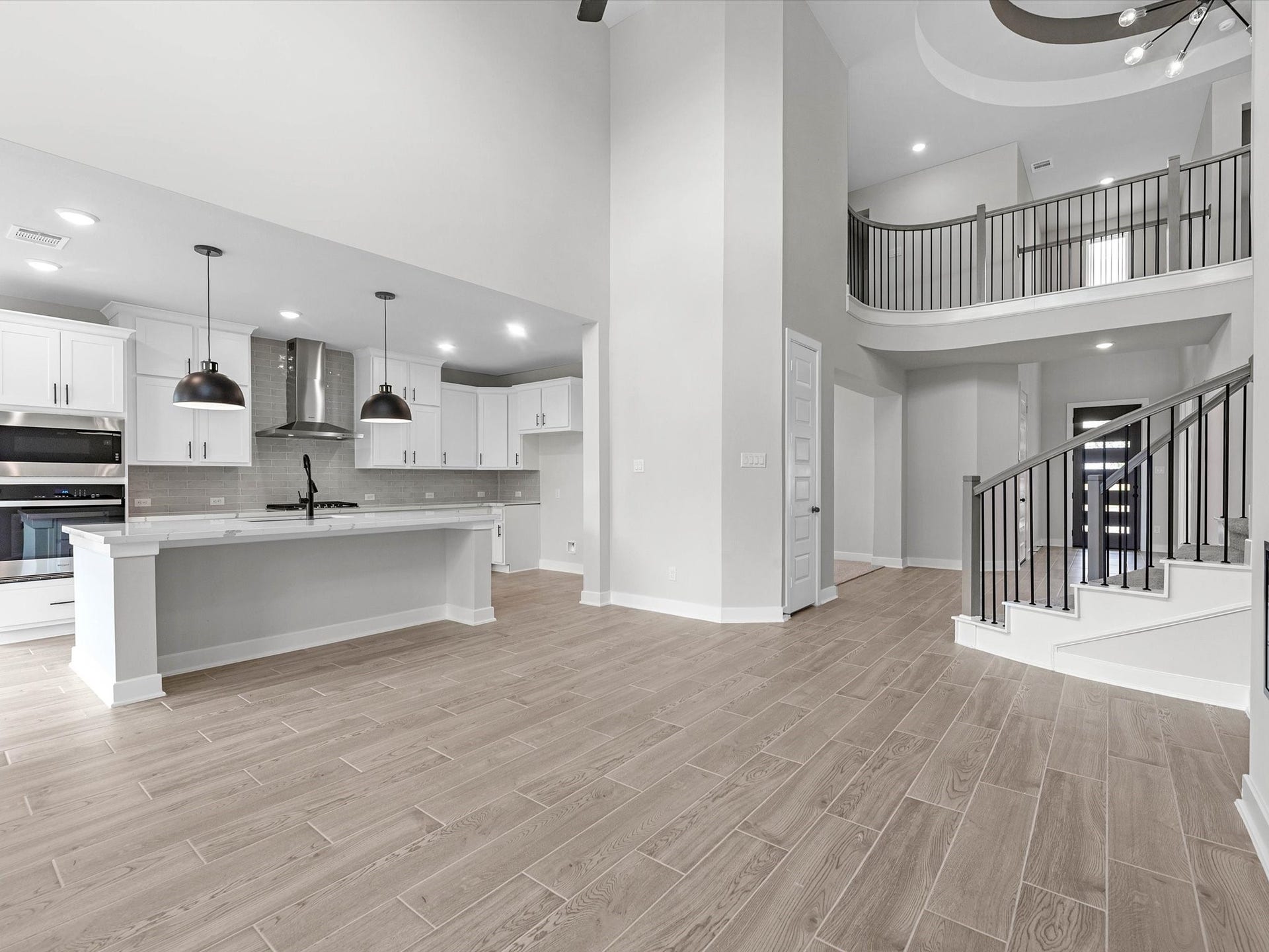 9306 Red Cedar Way, Manvel, TX 77578 Representative image; features, selections and colors may vary.
