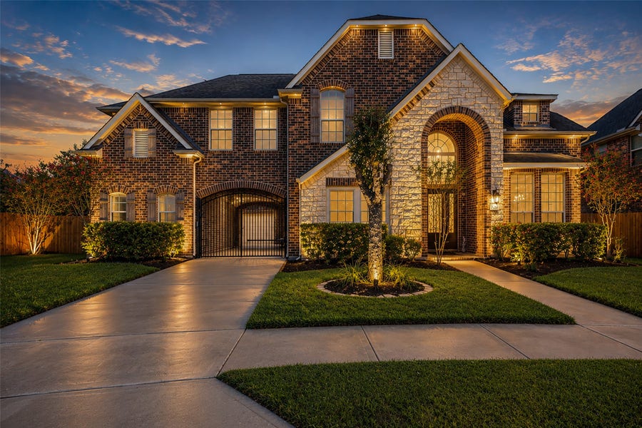 Property photo for 5626 Valley Country Lane, Sugar Land, TX