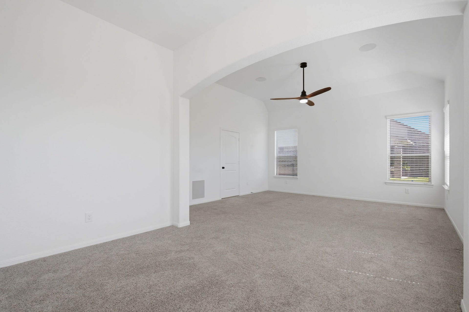224 Peninsula Point Drive, Montgomery, TX 77356 224 Peninsula Point Drive, Montgomery, TX 77356