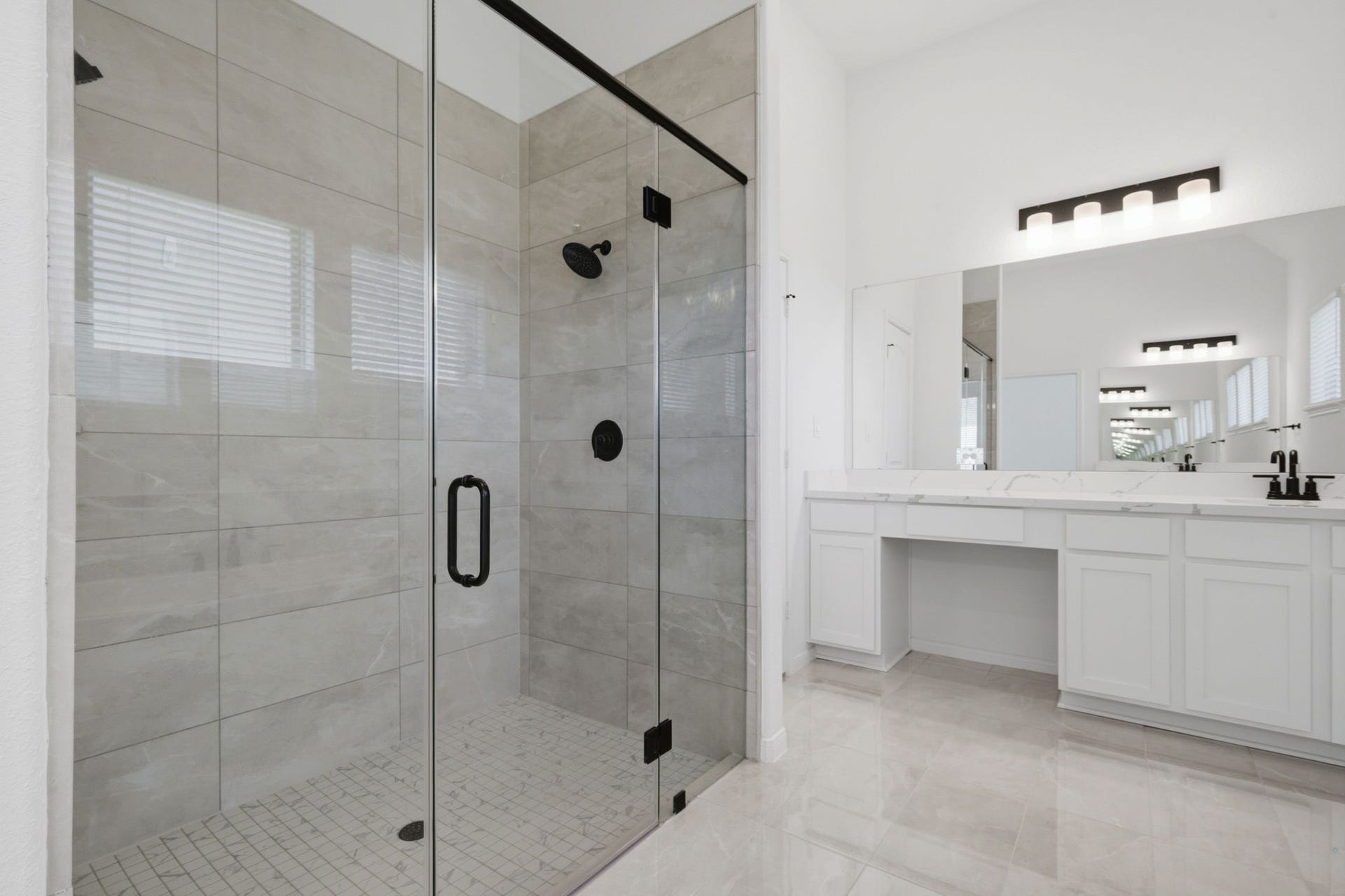 224 Peninsula Point Drive, Montgomery, TX 77356 224 Peninsula Point Drive, Montgomery, TX 77356