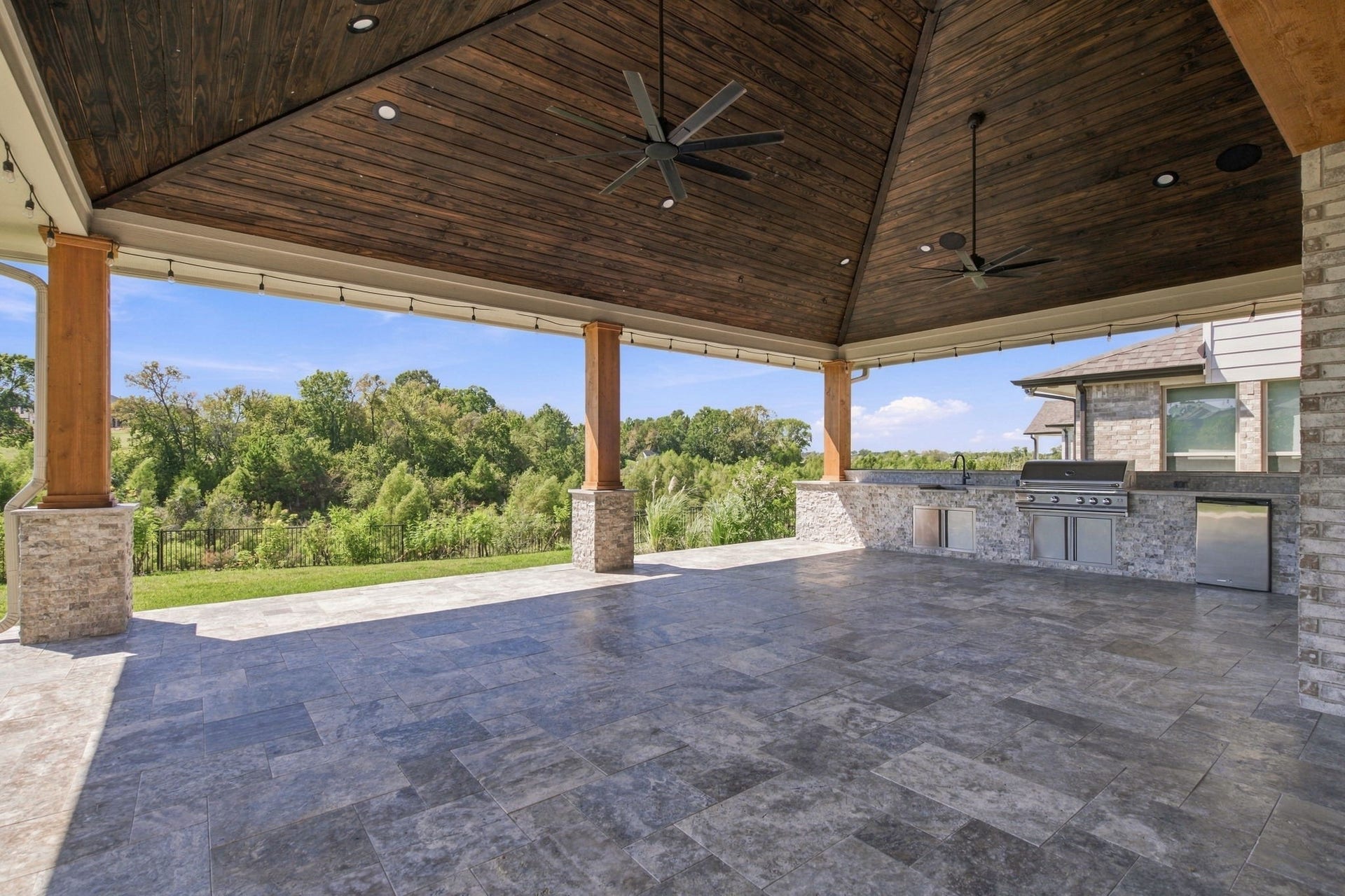 224 Peninsula Point Drive, Montgomery, TX 77356 224 Peninsula Point Drive, Montgomery, TX 77356