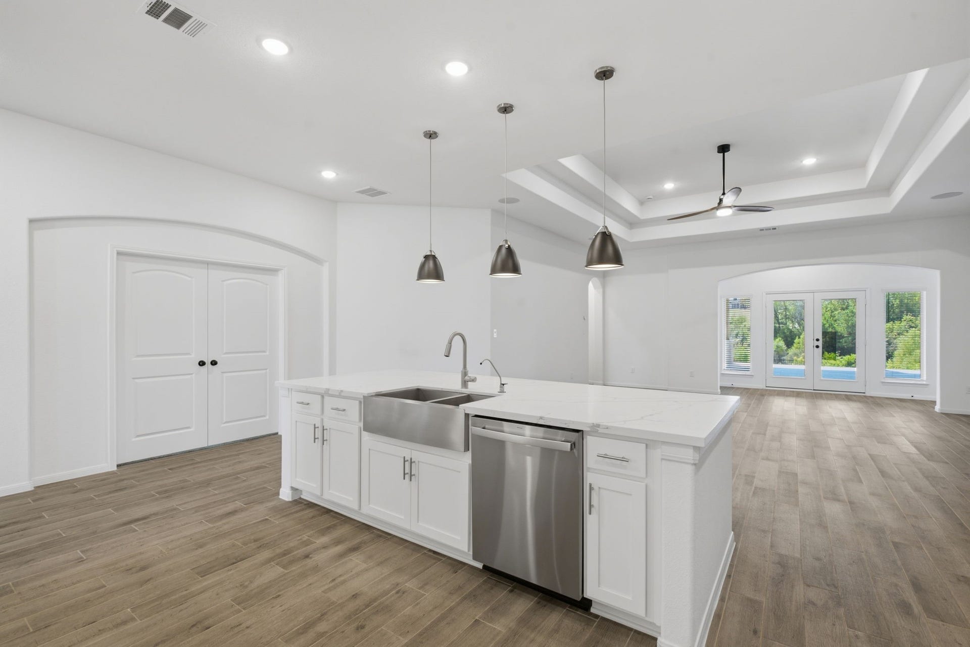 224 Peninsula Point Drive, Montgomery, TX 77356 224 Peninsula Point Drive, Montgomery, TX 77356
