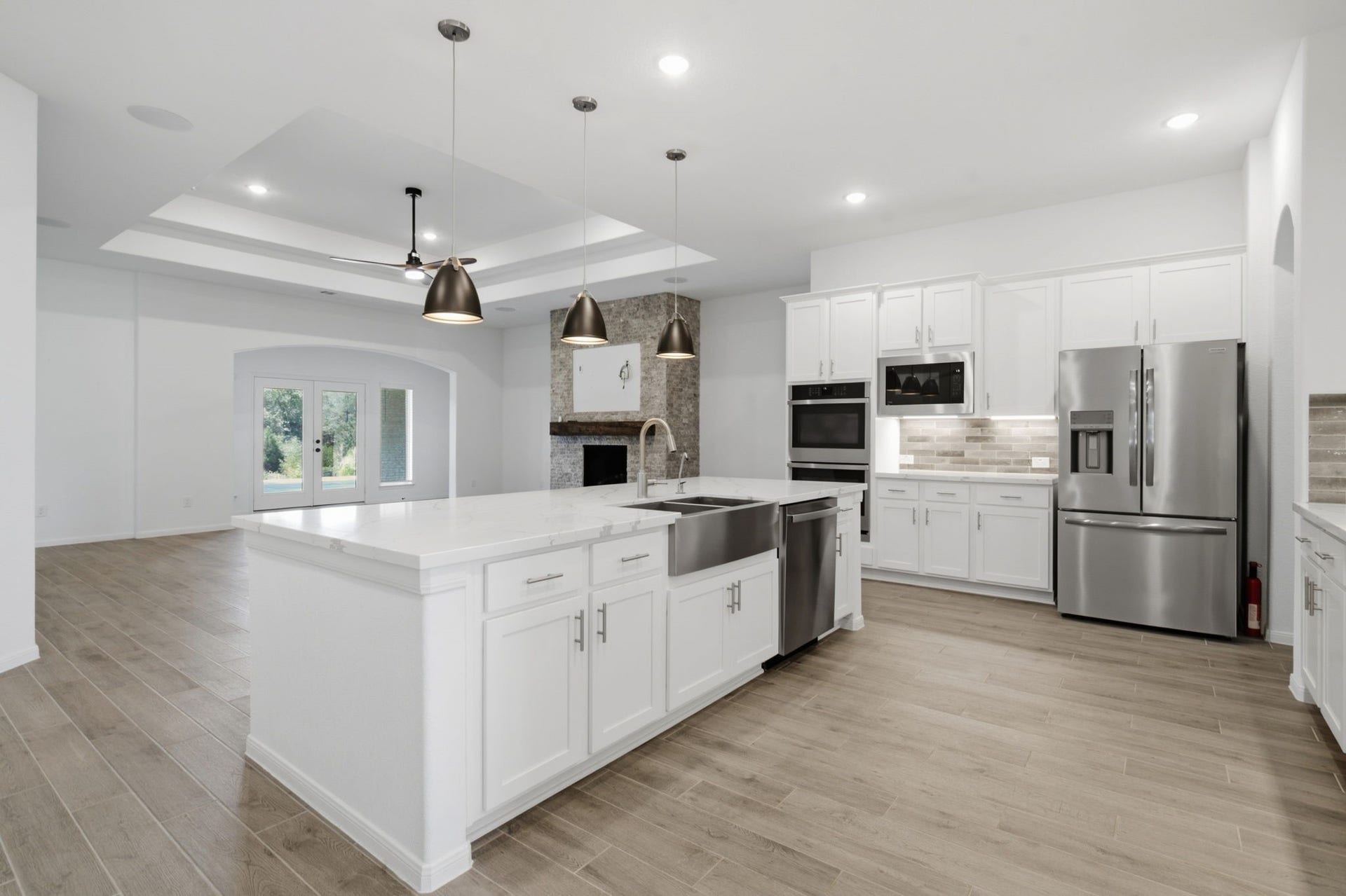224 Peninsula Point Drive, Montgomery, TX 77356 224 Peninsula Point Drive, Montgomery, TX 77356