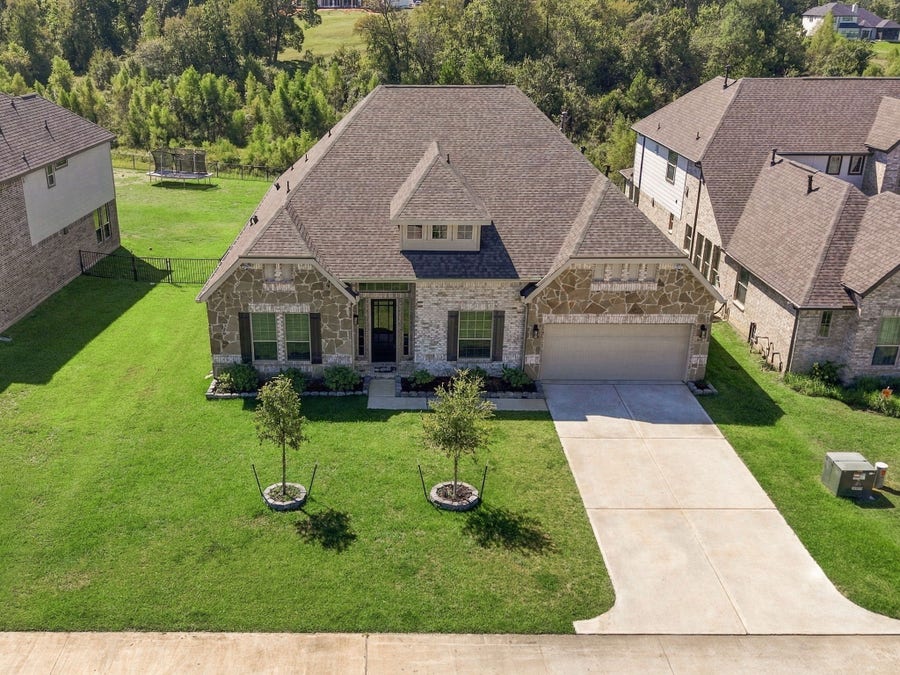 Property photo for 224 Peninsula Point Drive, Montgomery, TX