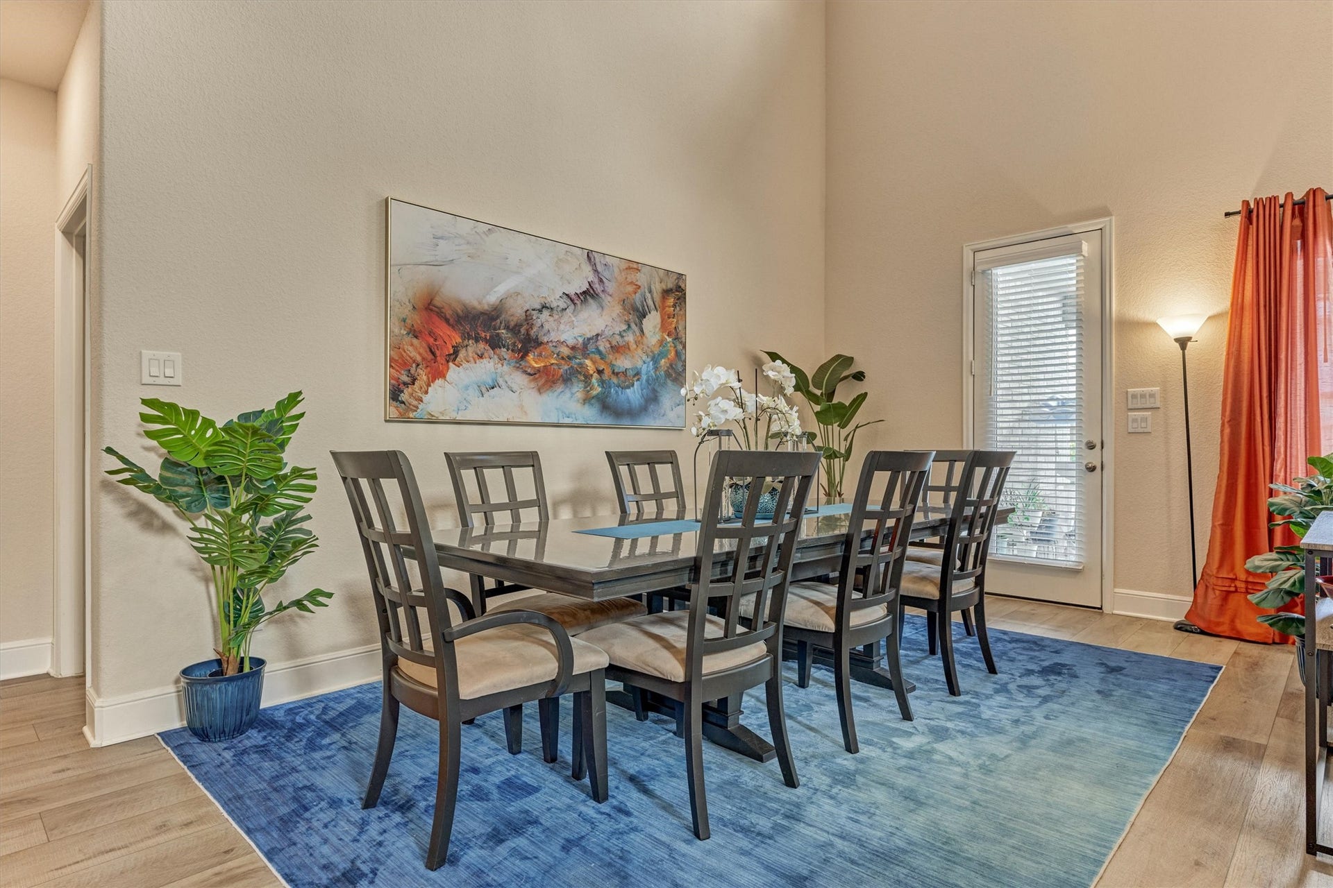 The dining room is perfect for a large group.