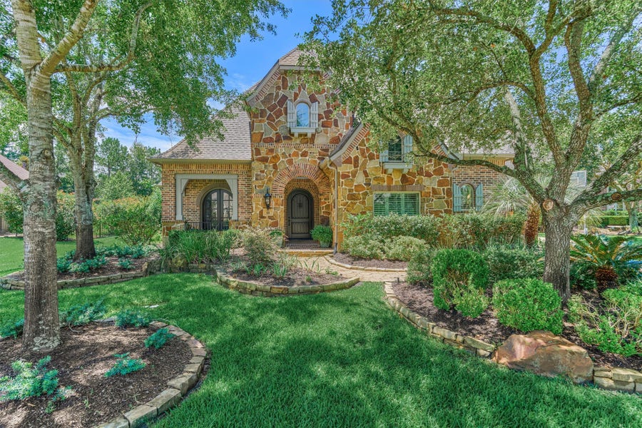 Property photo for 66 S Player Manor Circle, The Woodlands, TX