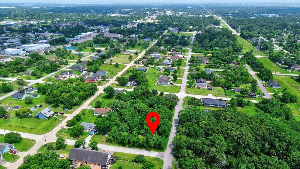 TBD Avenue H, Dickinson, TX 77539 TBD Avenue H, Dickinson, TX 77539