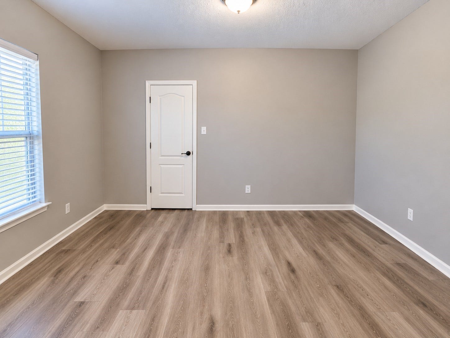 114 Crescent Bay Drive, League City, TX 77573 114 Crescent Bay Drive, League City, TX 77573