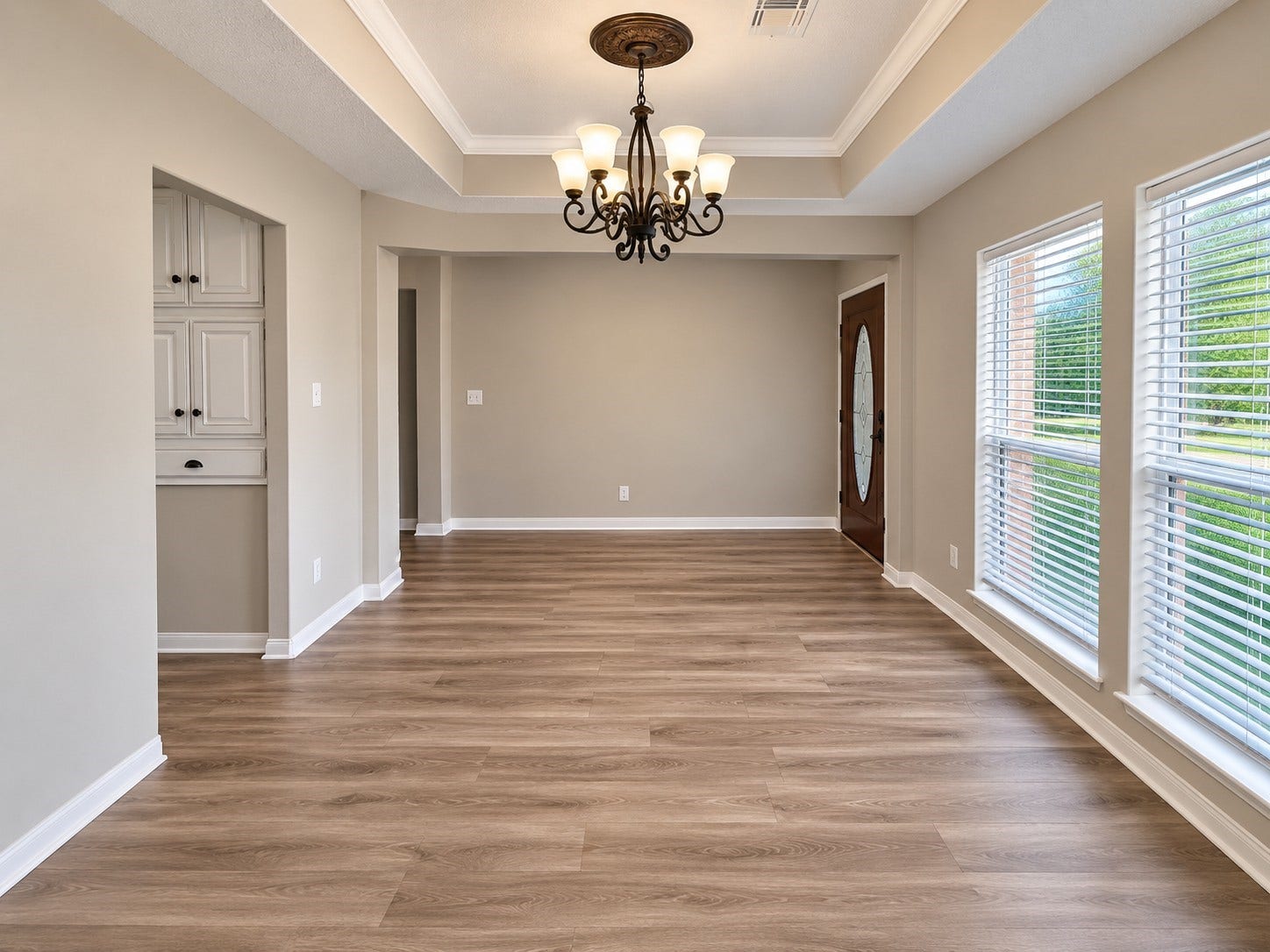 114 Crescent Bay Drive, League City, TX 77573 114 Crescent Bay Drive, League City, TX 77573