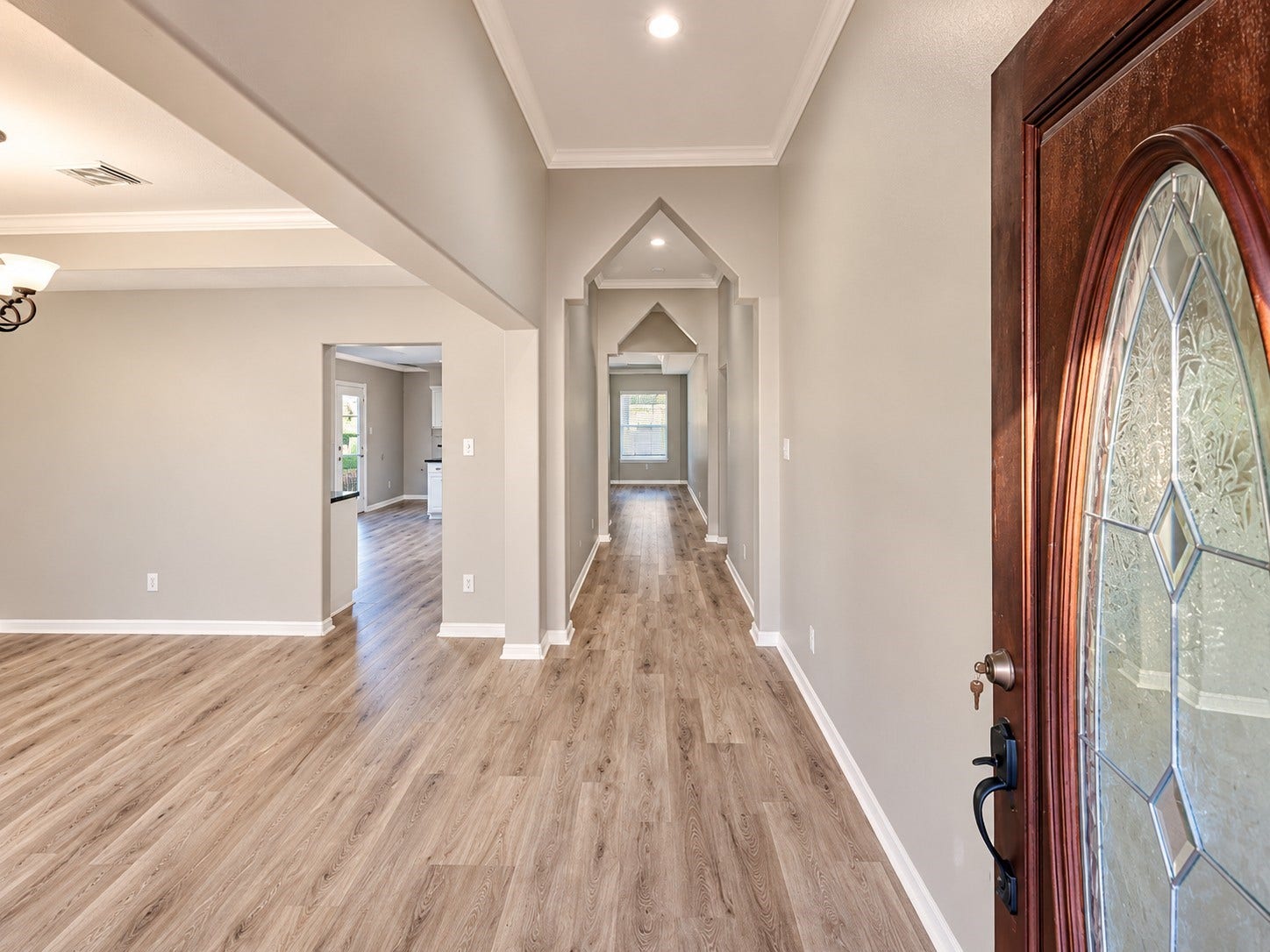 114 Crescent Bay Drive, League City, TX 77573 114 Crescent Bay Drive, League City, TX 77573
