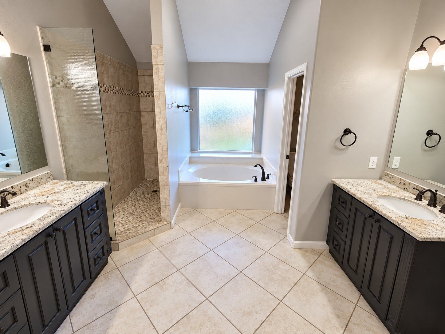 114 Crescent Bay Drive, League City, TX 77573 114 Crescent Bay Drive, League City, TX 77573