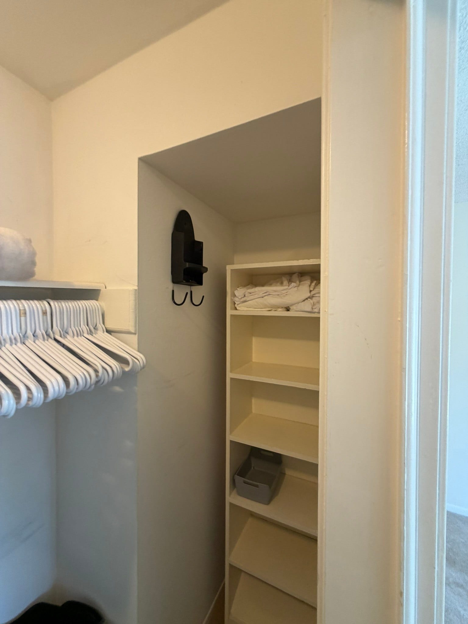 5050 Ambassador Way, #318, Houston, TX 77056 5050 Ambassador Way, #318, Houston, TX 77056
