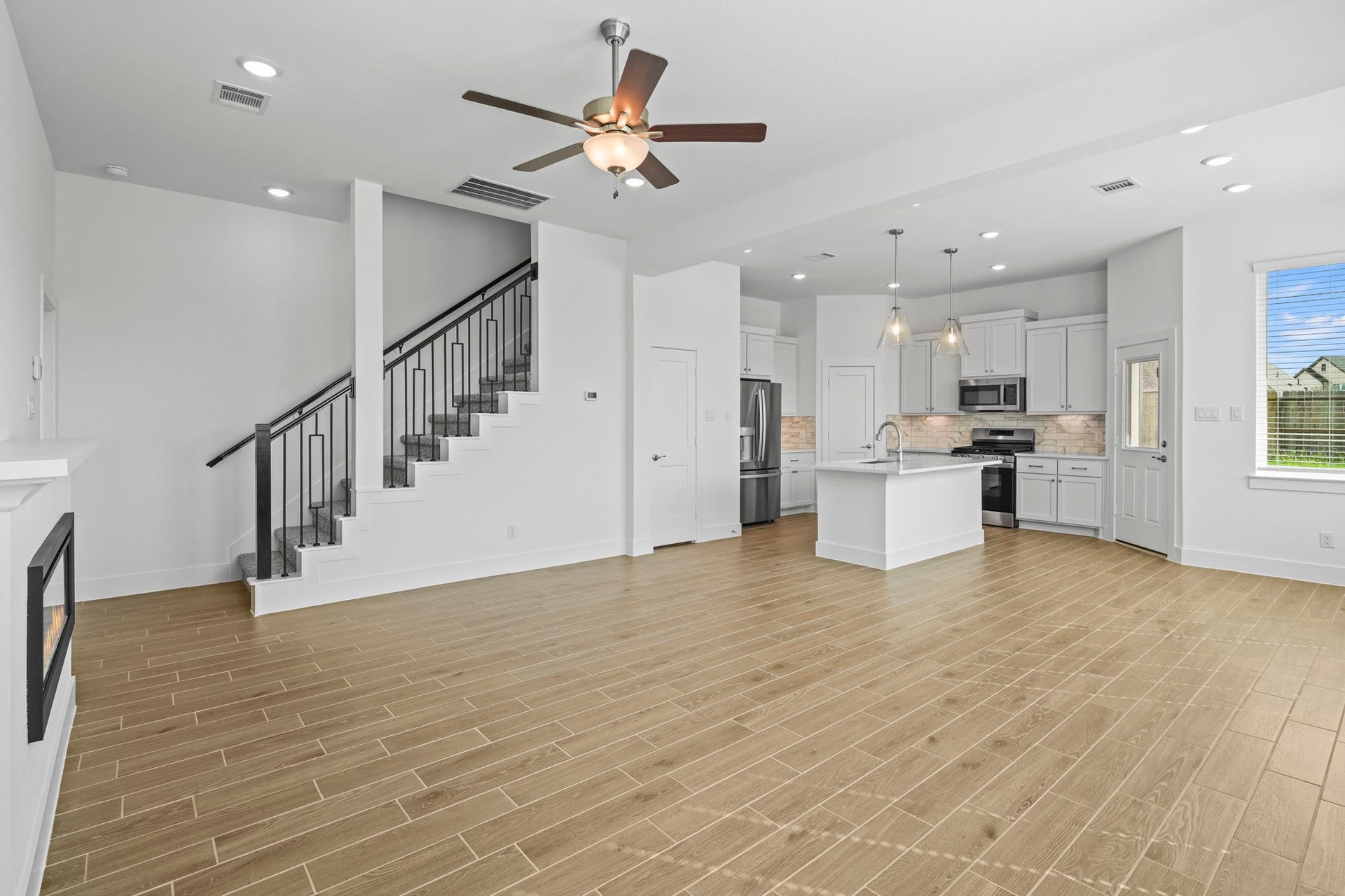 2815 Brandon Bluff Bend, Fulshear, TX 77441