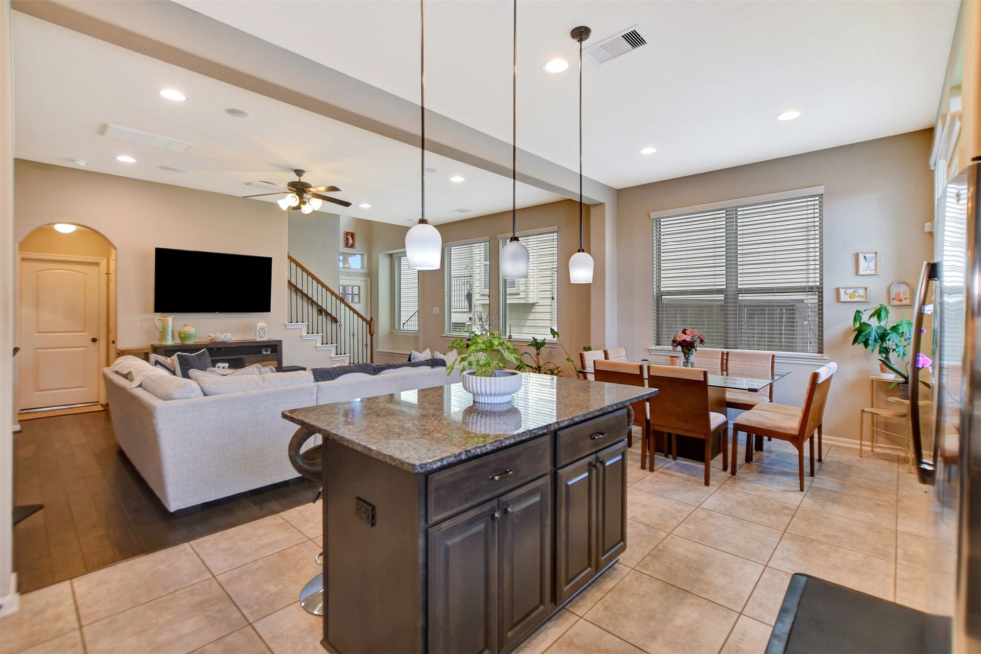 12210 La Strada Street, Richmond, TX 77406 12210 La Strada Street, Richmond, TX 77406