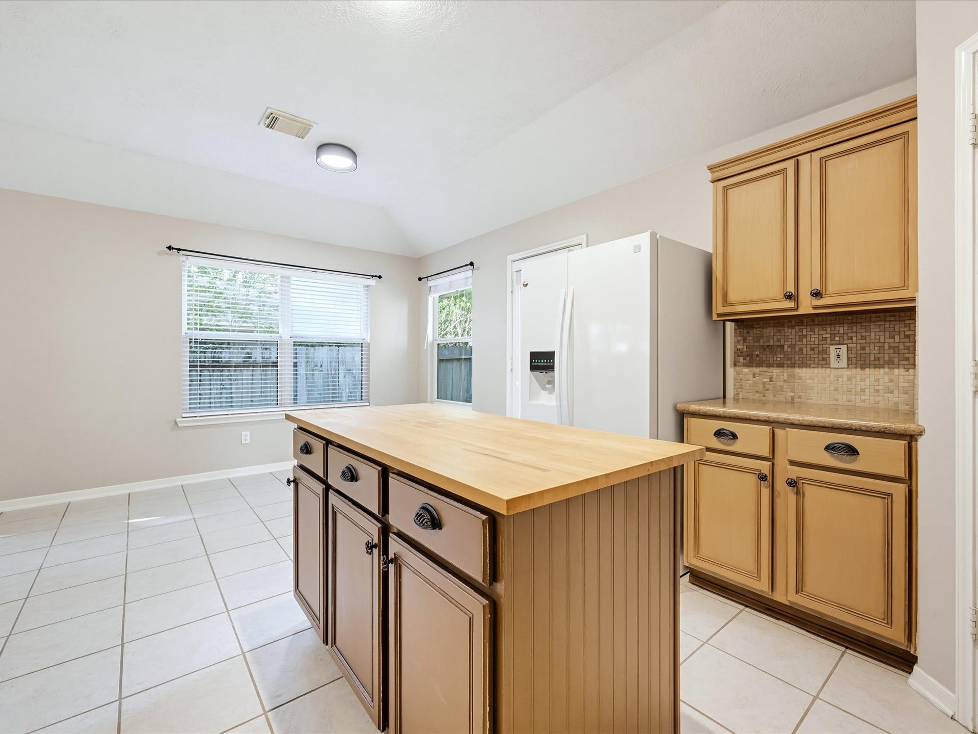 47 Drifting Shadows Circle, The Woodlands, TX 77385